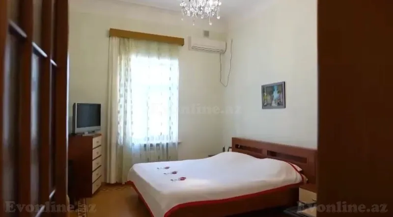 Satılır 6 otaqlı Həyət evi 350 m² Qaraçuxur - şəkil 13