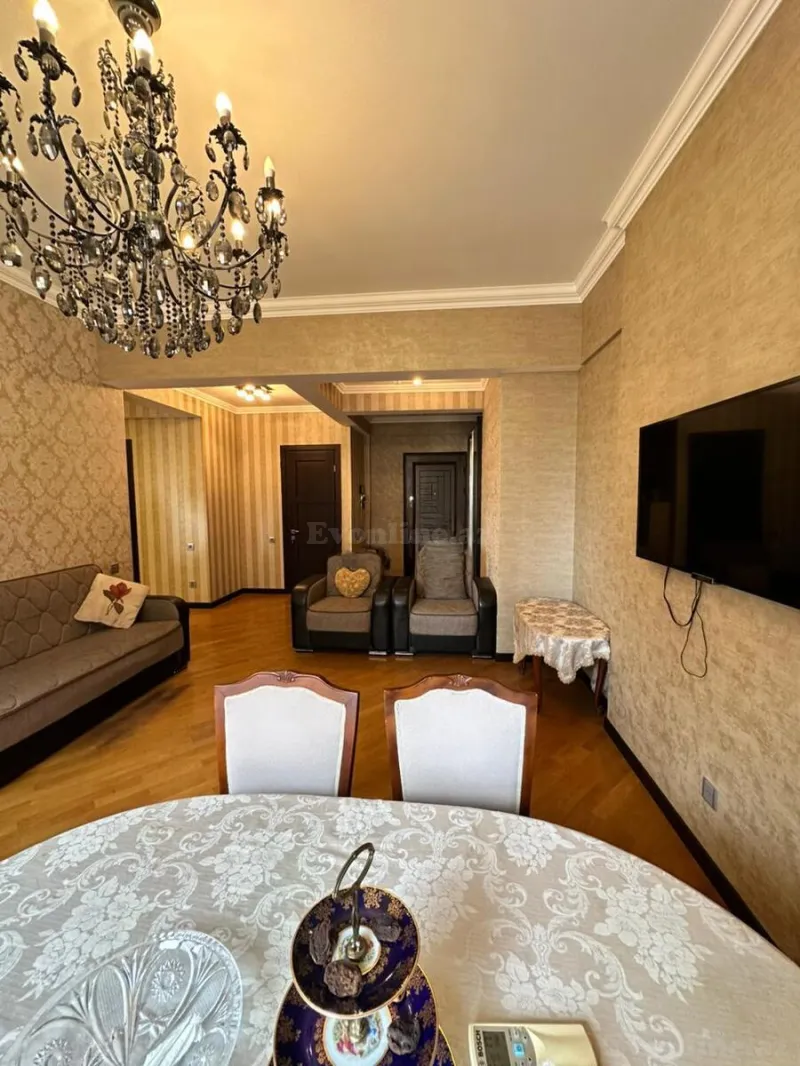 Satılır 3 otaqlı Mənzil Yeni tikili 101 m² 28 May m. - şəkil 5
