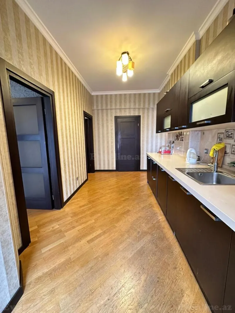 Satılır 3 otaqlı Mənzil Yeni tikili 101 m² 28 May m. - şəkil 21