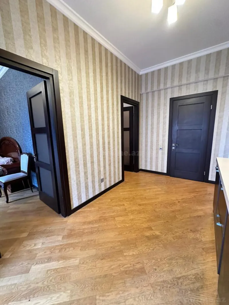 Satılır 3 otaqlı Mənzil Yeni tikili 101 m² 28 May m. - şəkil 22