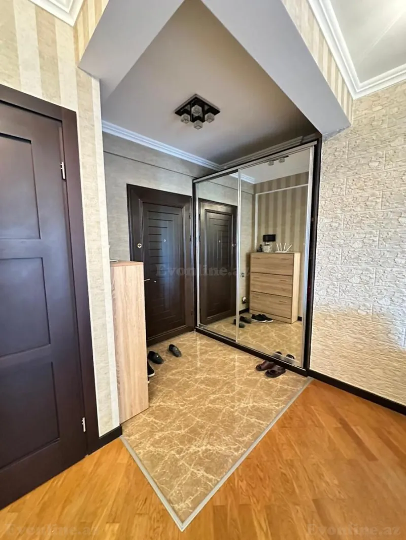 Satılır 3 otaqlı Mənzil Yeni tikili 101 m² 28 May m. - şəkil 23
