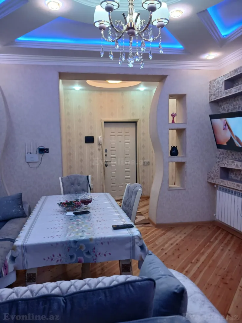 3 otaqlı Mənzil 114 m² Xırdalan Kirayə verilir