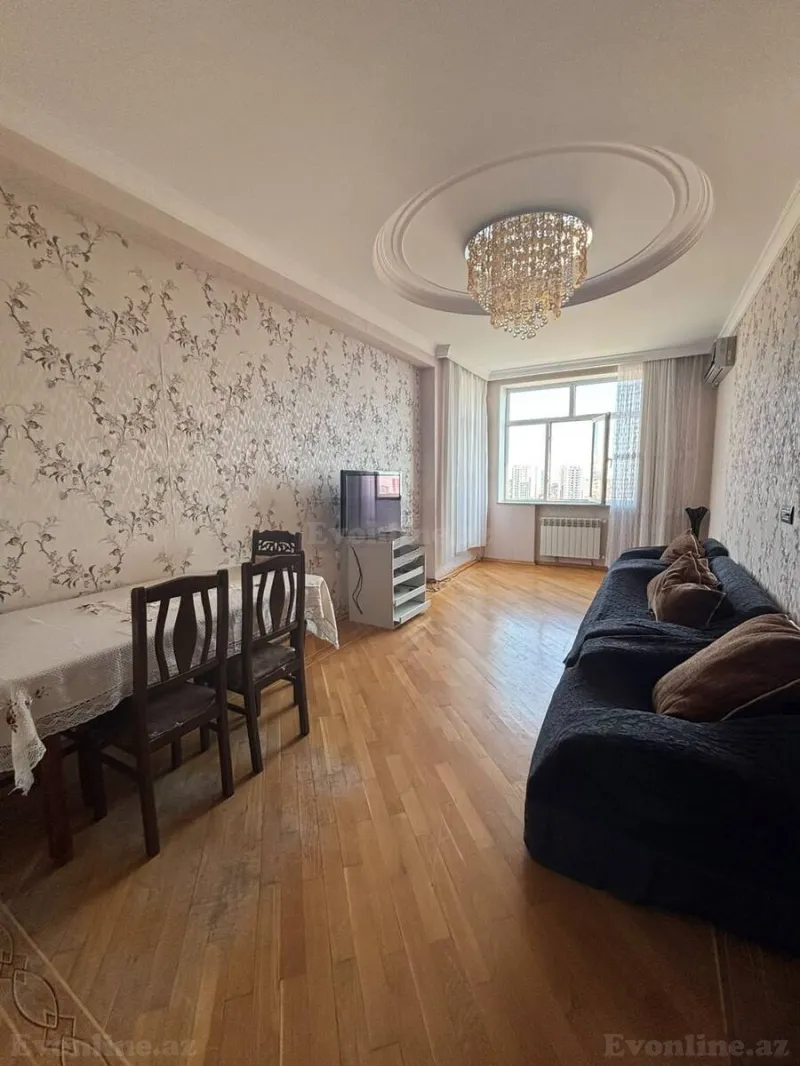 3 otaqlı Mənzil 107 m² Həzi Aslanov m. Satılır