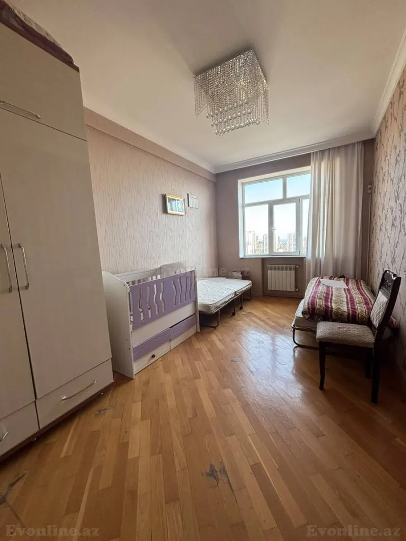 Satılır 3 otaqlı Mənzil Yeni tikili 107 m² Həzi Aslanov m. - şəkil 4