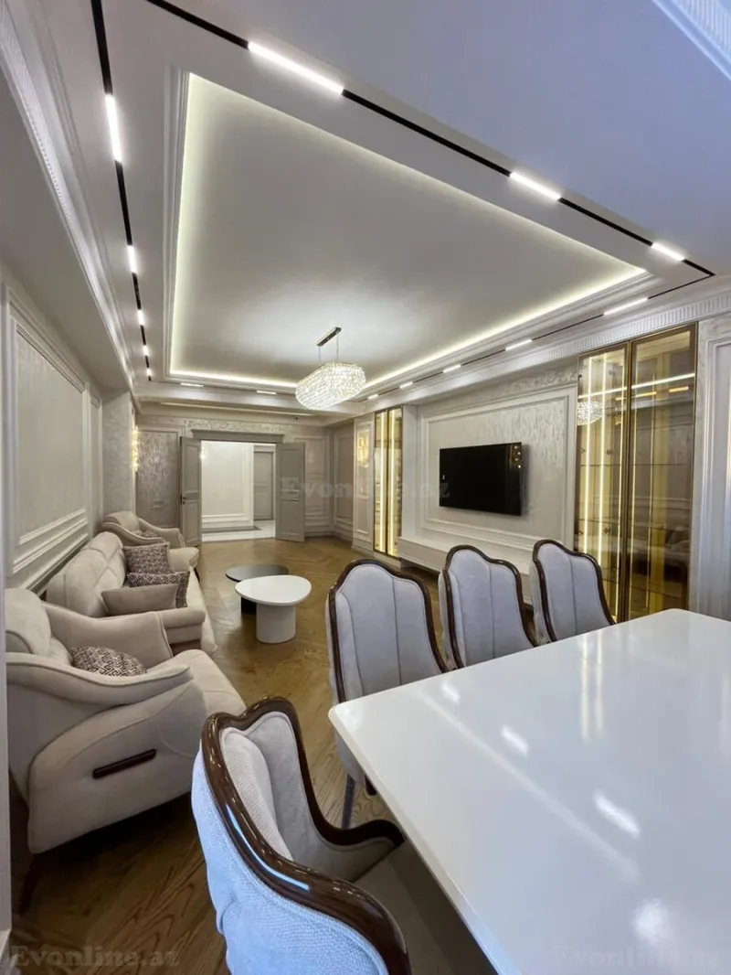 Satılır 4 otaqlı Mənzil Yeni tikili 233 m² Nərimanov r. - şəkil 2