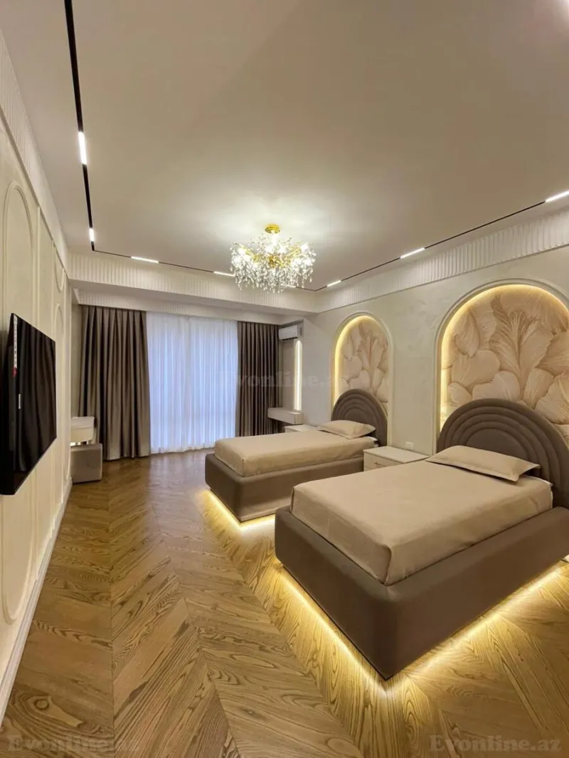 Satılır 4 otaqlı Mənzil Yeni tikili 233 m² Nərimanov r. - şəkil 19
