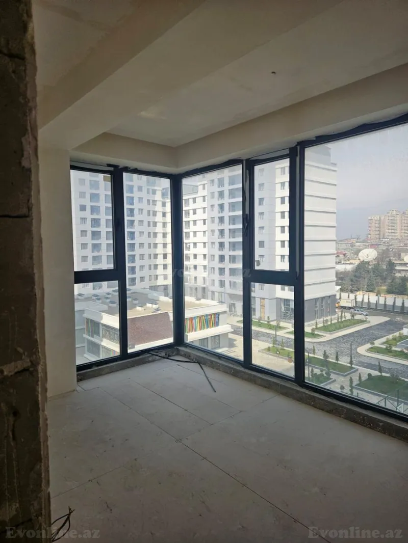 3 otaqlı Mənzil 75 m² 20 Yanvar m. Satılır