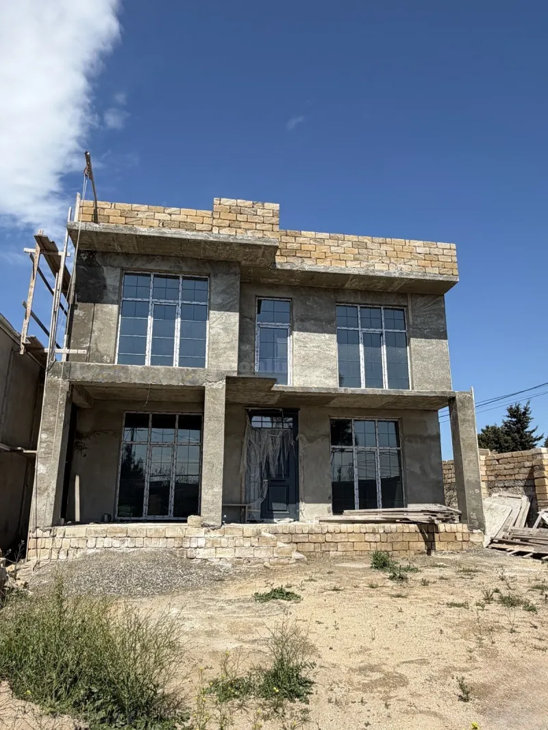 6 otaqlı Həyət evi 180 m² Albalılıq Satılır