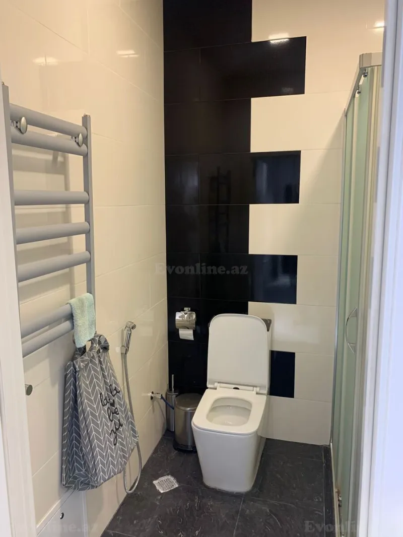 Satılır 2 otaqlı Mənzil Yeni tikili 65 m² 28 May m. - şəkil 12