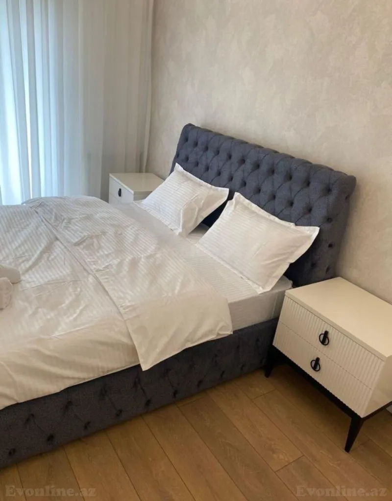 Kirayə verilir 2 otaqlı Mənzil Yeni tikili 70 m² Gənclik m. - şəkil 4