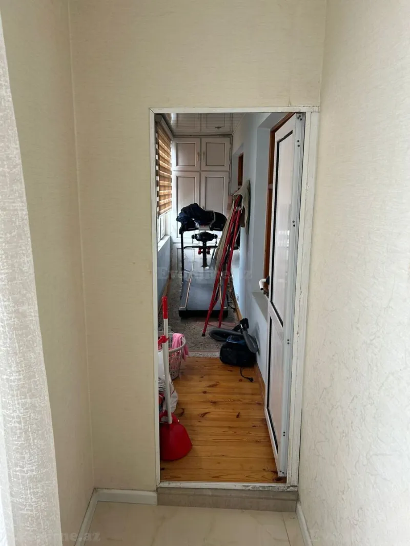 Satılır 5 otaqlı Mənzil Köhnə tikili 110 m² Bakıxanov - şəkil 10