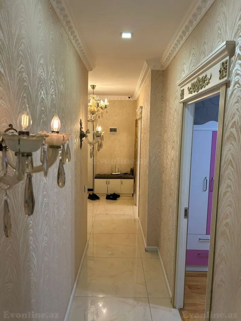 Satılır 5 otaqlı Mənzil Köhnə tikili 110 m² Bakıxanov - şəkil 14