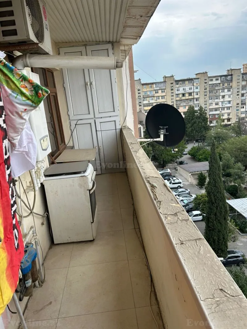 Satılır 5 otaqlı Mənzil Köhnə tikili 110 m² Bakıxanov - şəkil 15