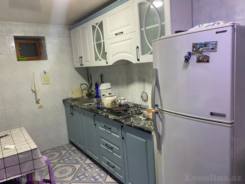 Kirayə verilir 5 otaqlı Mənzil Köhnə tikili 140 m² Nəsimi r. - şəkil 6