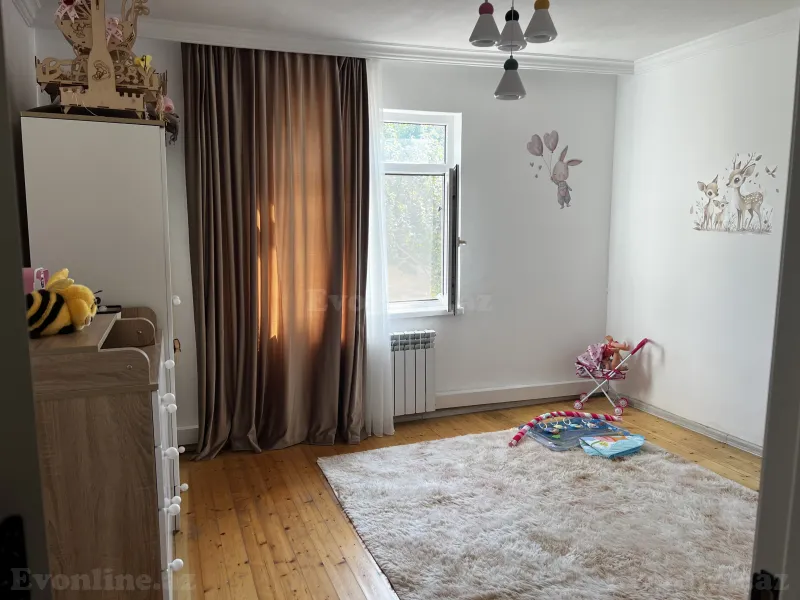 5 otaqlı Həyət evi 160 m² Sulutəpə Satılır