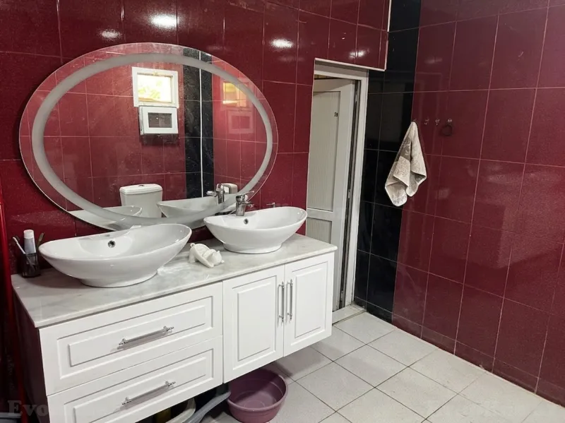 Satılır 5 otaqlı Həyət evi 160 m² Sulutəpə - şəkil 3