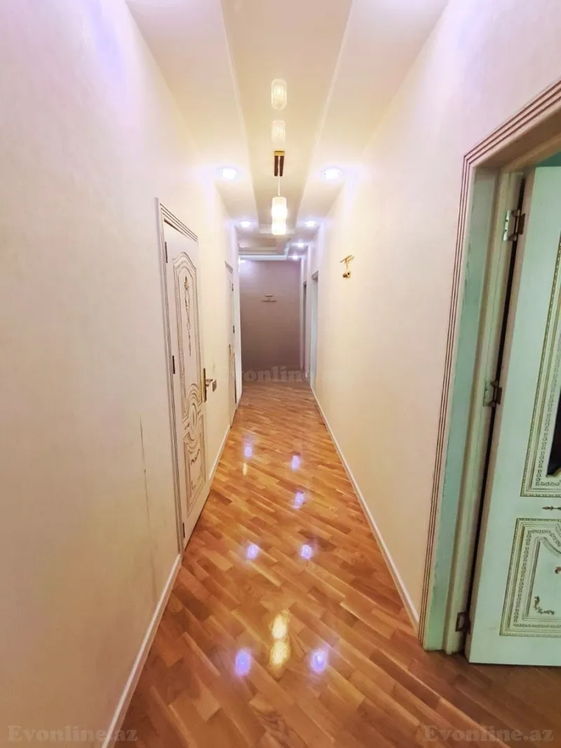 Satılır 3 otaqlı Mənzil Yeni tikili 122 m² Həzi Aslanov m. - şəkil 14