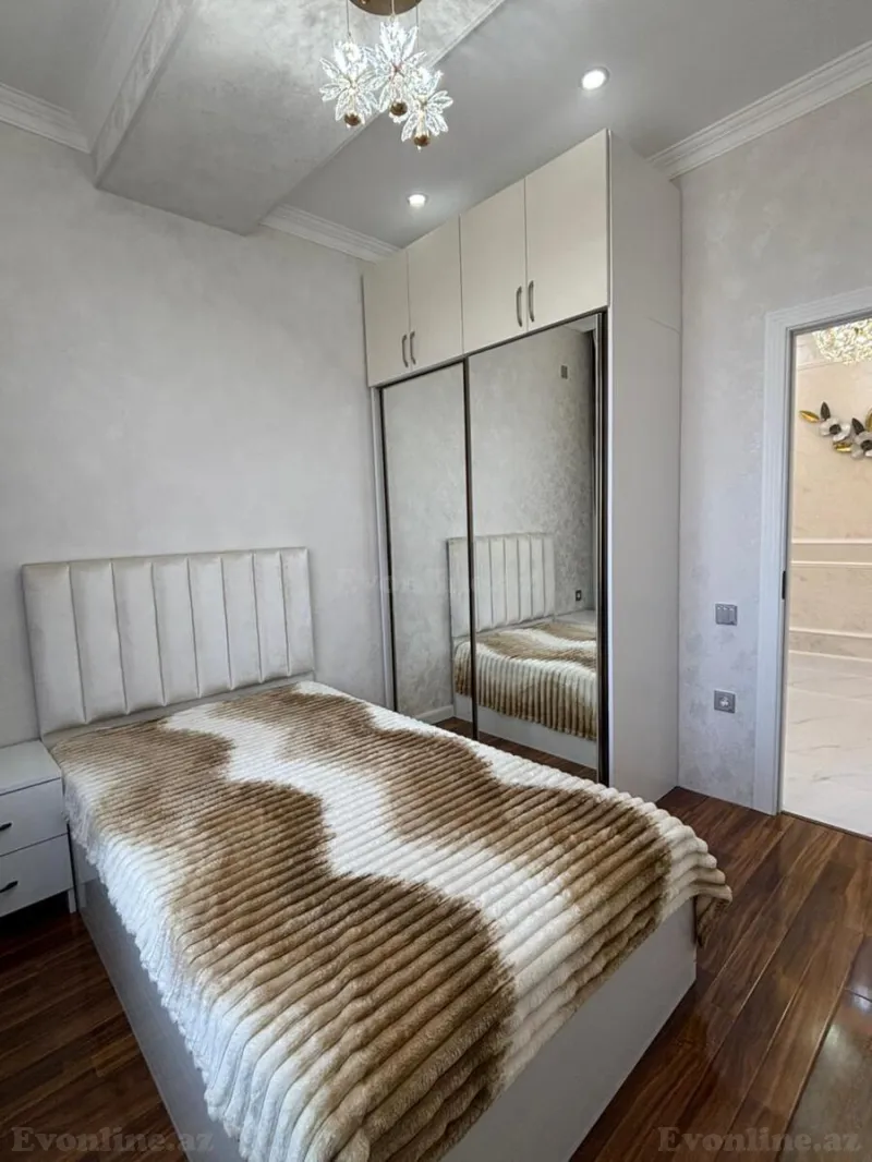 Satılır 3 otaqlı Mənzil Yeni tikili 80 m² 28 May m. - şəkil 16