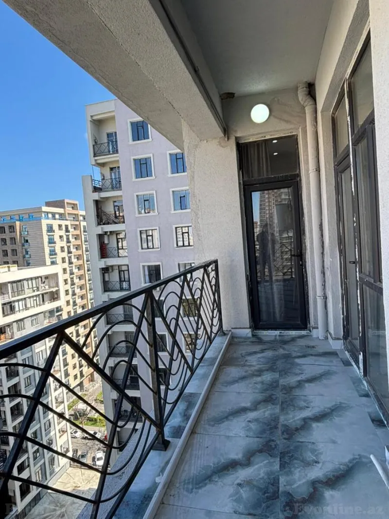 Satılır 3 otaqlı Mənzil Yeni tikili 80 m² 28 May m. - şəkil 21
