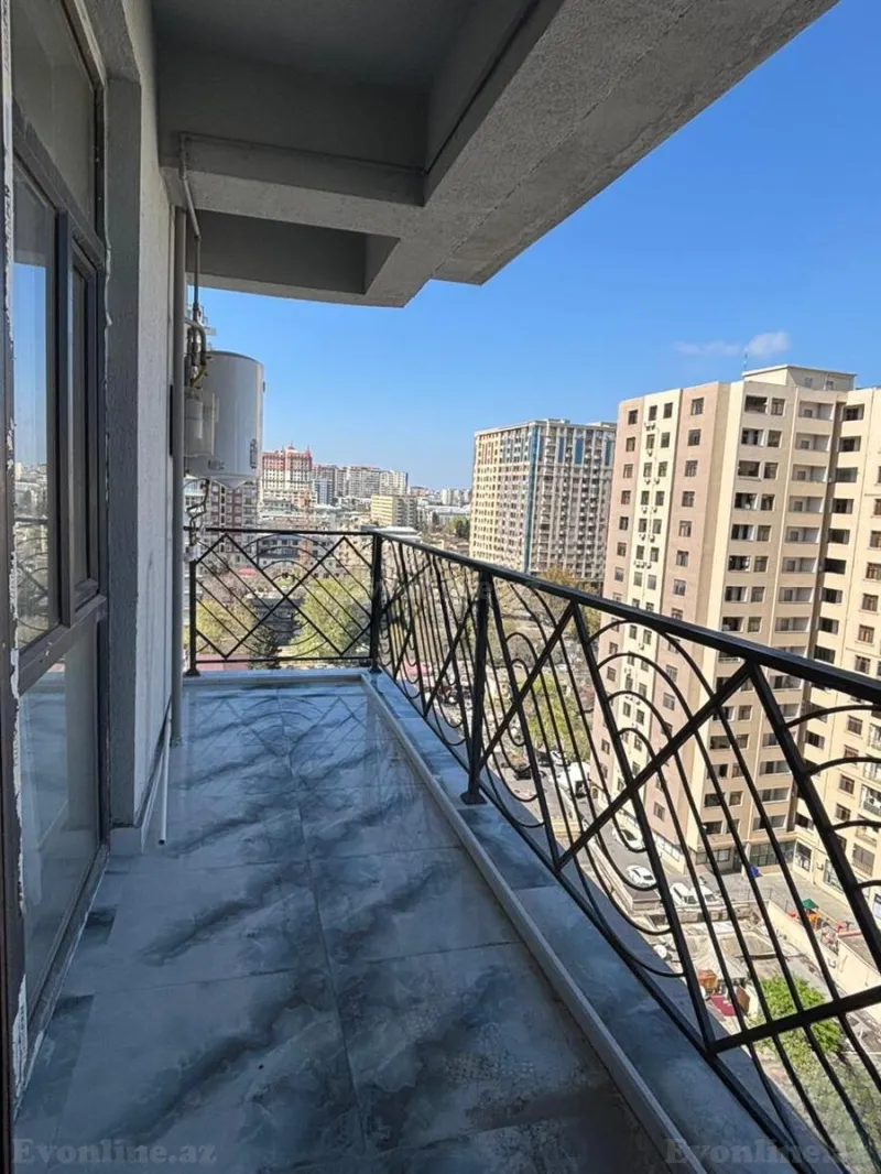 Satılır 3 otaqlı Mənzil Yeni tikili 80 m² 28 May m. - şəkil 22