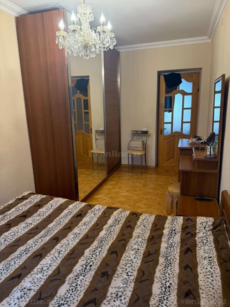 Kirayə verilir 3 otaqlı Mənzil Köhnə tikili 85 m² Elmlər Akademiyası m. - şəkil 2