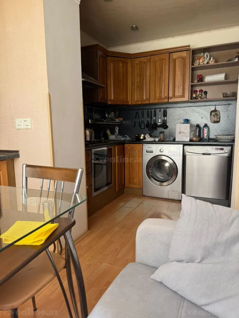 Kirayə verilir 3 otaqlı Mənzil Köhnə tikili 85 m² Elmlər Akademiyası m. - şəkil 6