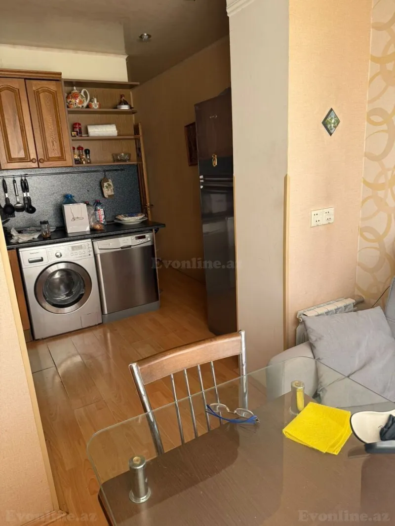 Kirayə verilir 3 otaqlı Mənzil Köhnə tikili 85 m² Elmlər Akademiyası m. - şəkil 8