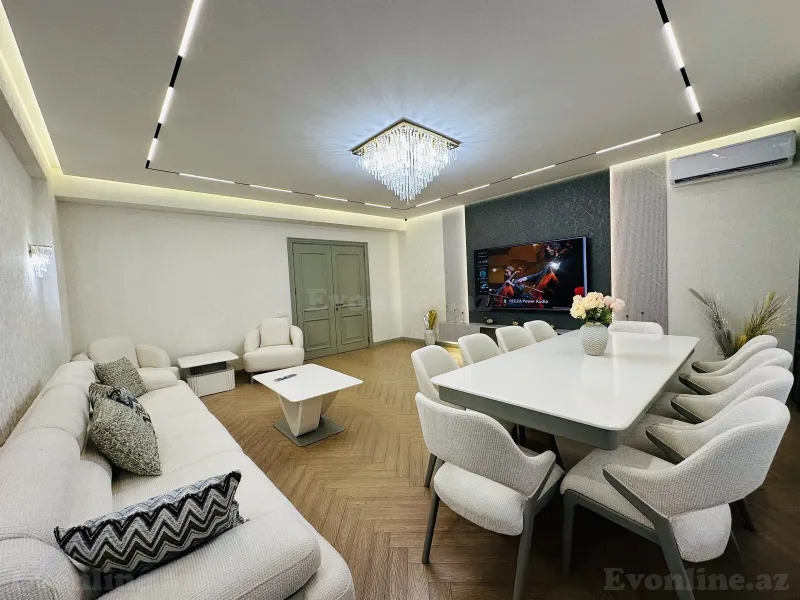 Satılır 4 otaqlı Mənzil Yeni tikili 178 m² 28 May m. - şəkil 2