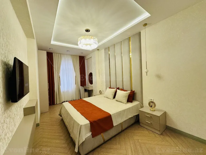 Satılır 4 otaqlı Mənzil Yeni tikili 178 m² 28 May m. - şəkil 10