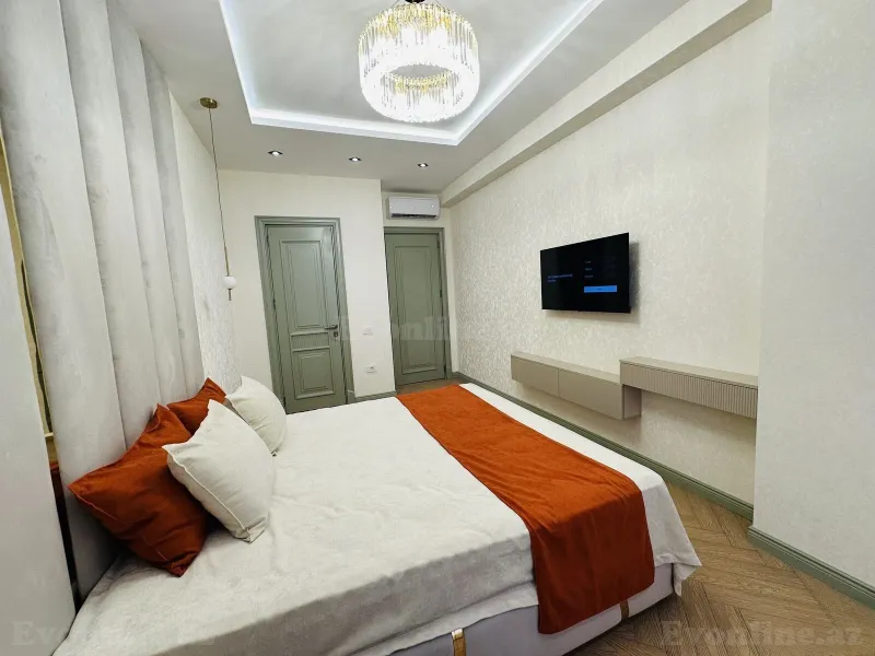 Satılır 4 otaqlı Mənzil Yeni tikili 178 m² 28 May m. - şəkil 11