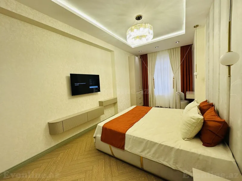 Satılır 4 otaqlı Mənzil Yeni tikili 178 m² 28 May m. - şəkil 13