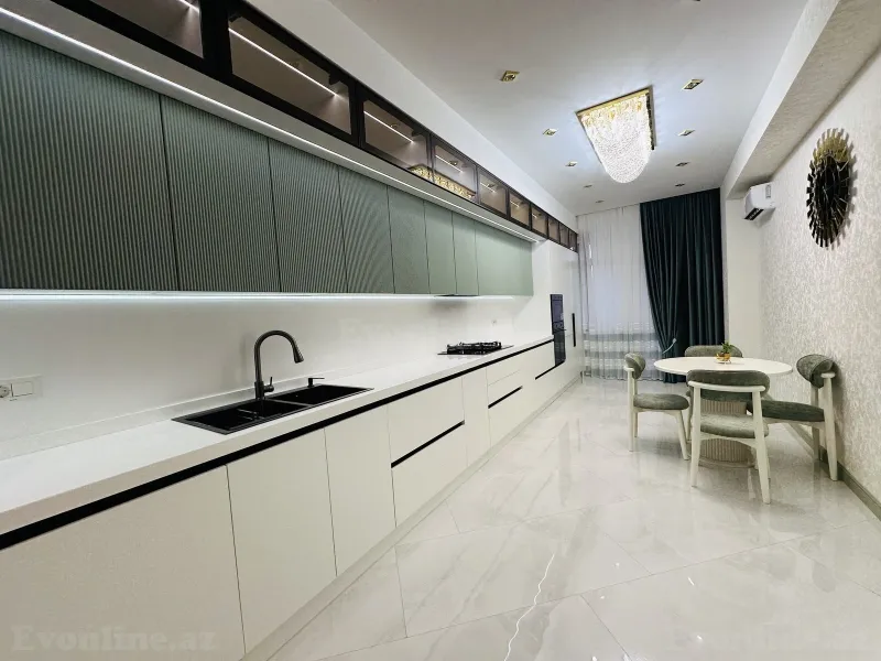 Satılır 4 otaqlı Mənzil Yeni tikili 178 m² 28 May m. - şəkil 19