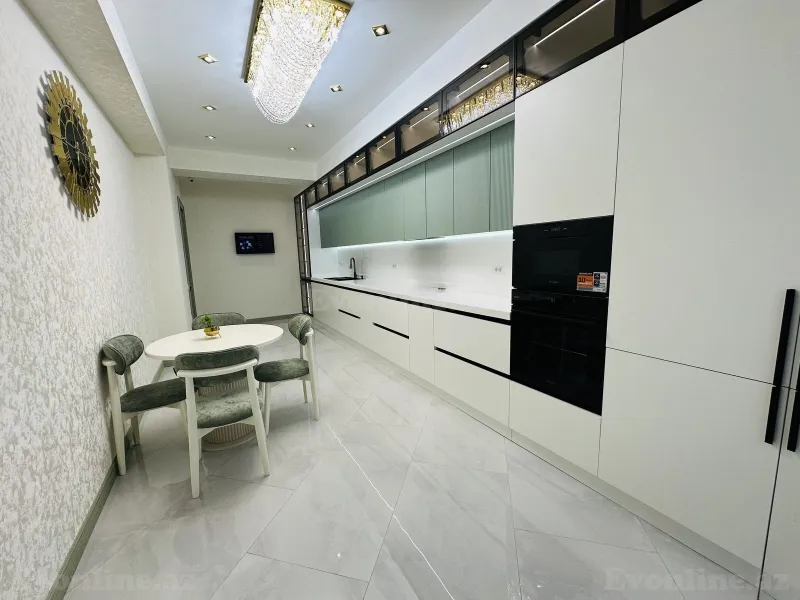 Satılır 4 otaqlı Mənzil Yeni tikili 178 m² 28 May m. - şəkil 20