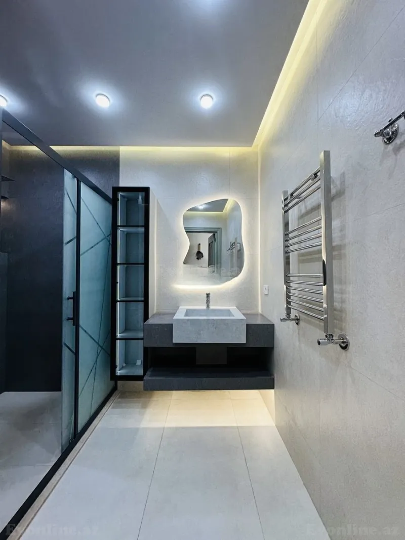 Satılır 4 otaqlı Mənzil Yeni tikili 178 m² 28 May m. - şəkil 28