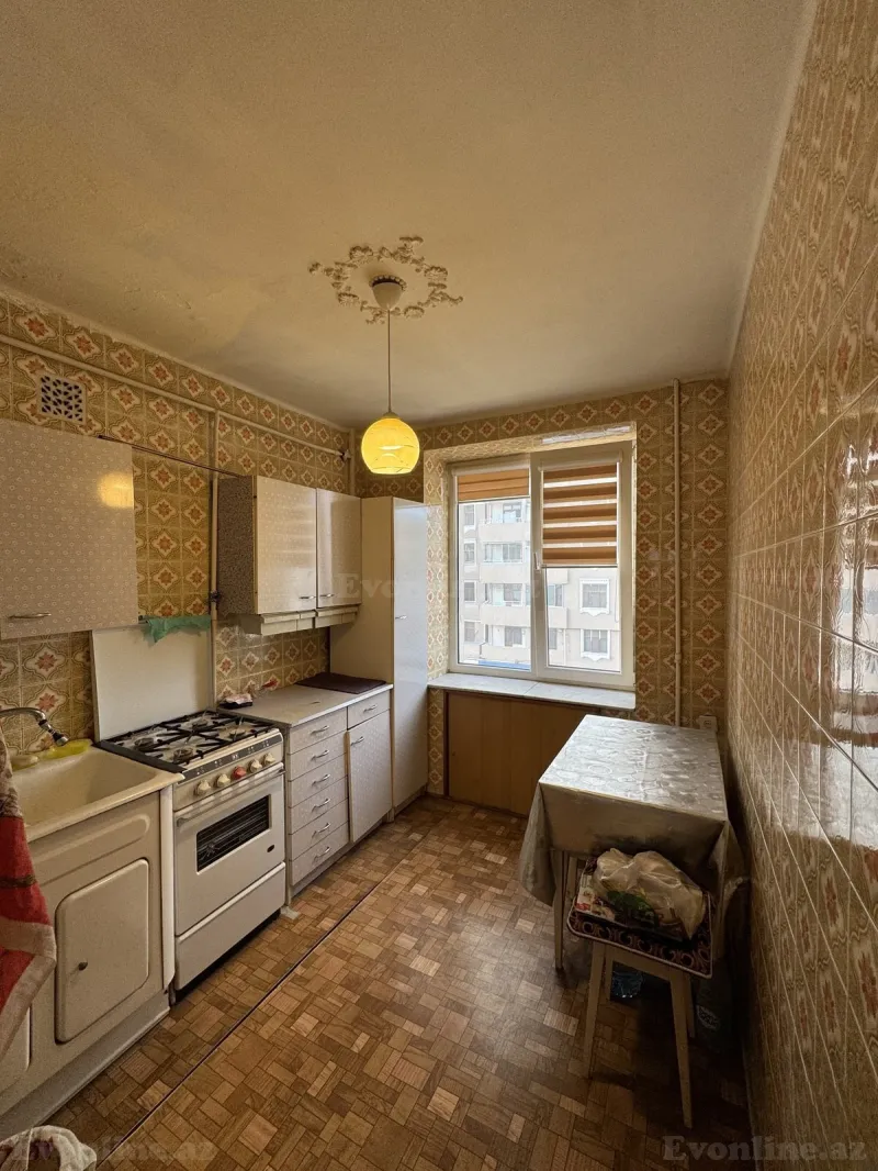 Satılır 3 otaqlı Mənzil Köhnə tikili 70 m² Xətai r. - şəkil 9