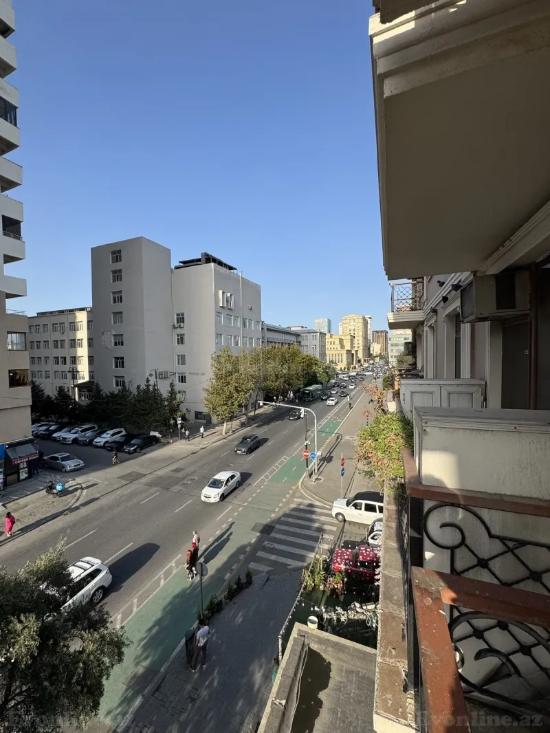 Satılır 3 otaqlı Mənzil Köhnə tikili 70 m² Xətai r. - şəkil 10