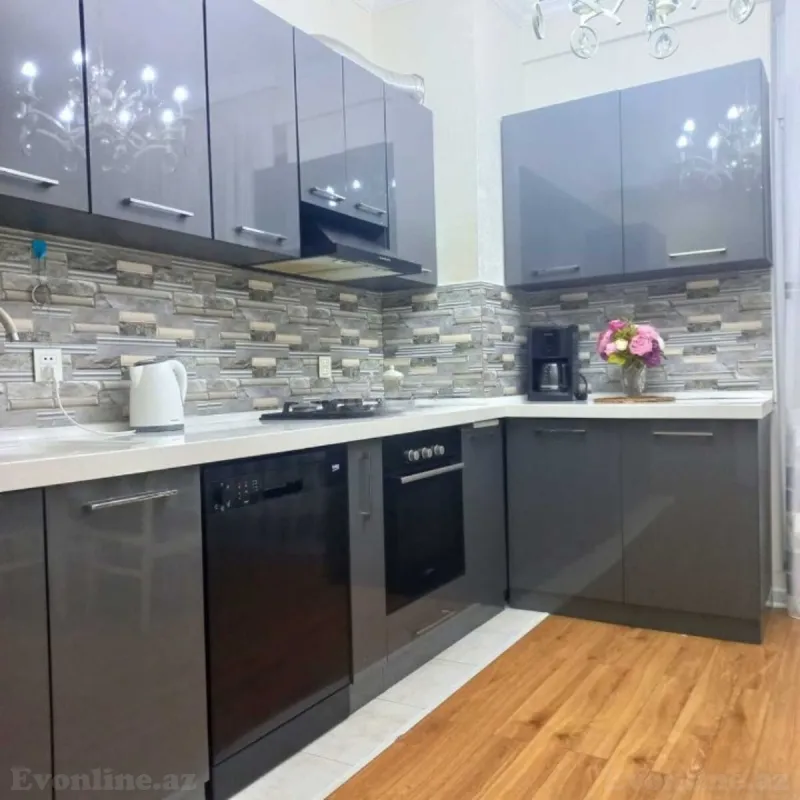 Satılır 3 otaqlı Mənzil Yeni tikili 124 m² Xətai r. - şəkil 2