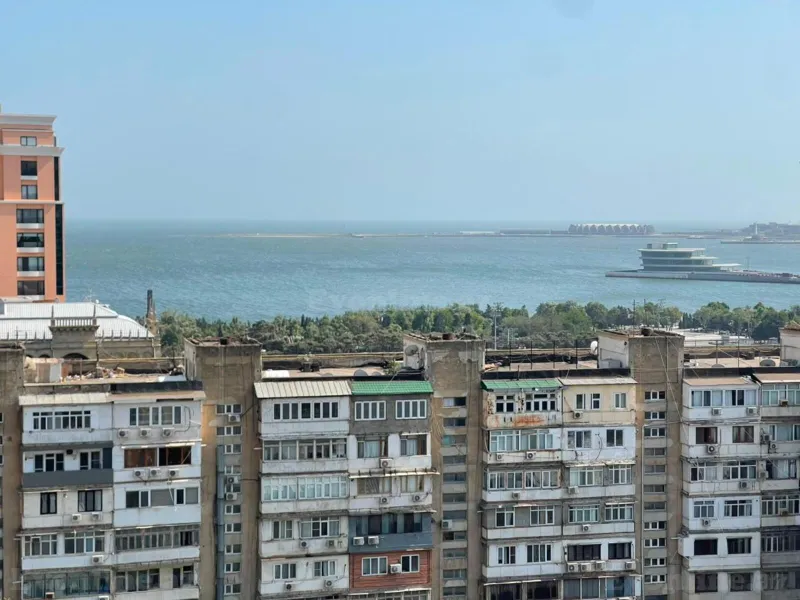 Satılır 4 otaqlı Mənzil Yeni tikili 250 m² 28 May m. - şəkil 7
