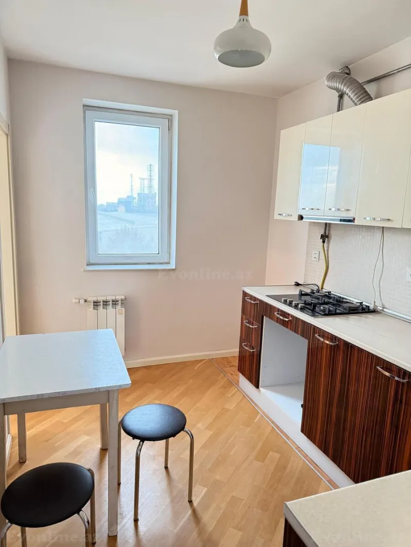 Satılır 3 otaqlı Mənzil Köhnə tikili 75 m² Koroğlu m. - şəkil 8