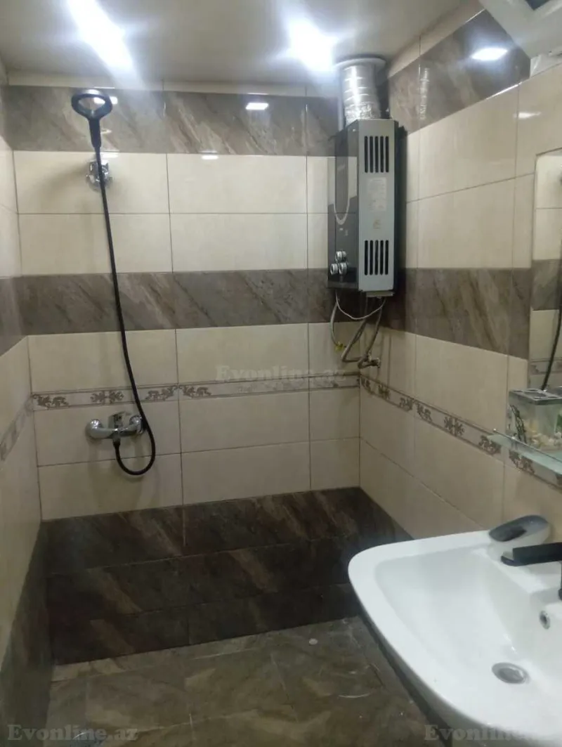 Satılır 2 otaqlı Mənzil Köhnə tikili 65 m² Əhmədli m. - şəkil 8