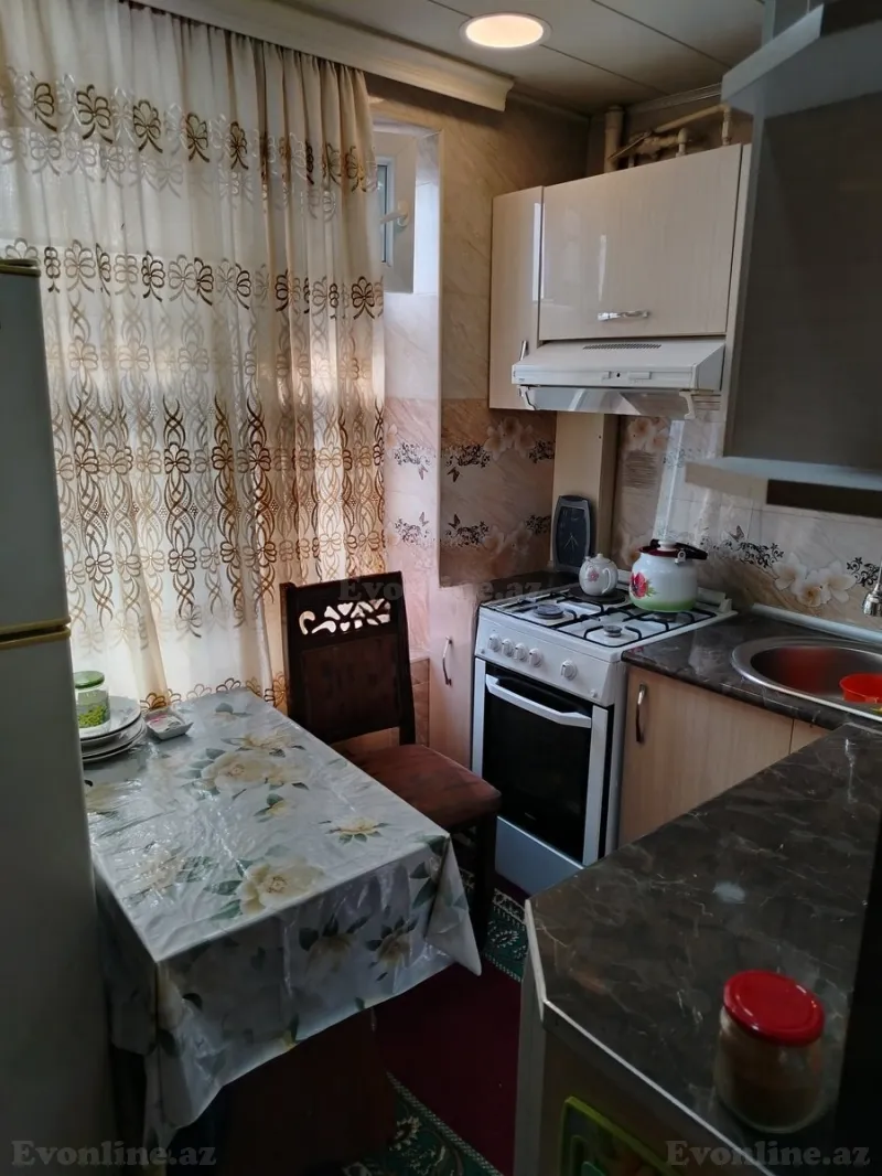 Satılır 2 otaqlı Mənzil Köhnə tikili 50 m² Bayıl - şəkil 8