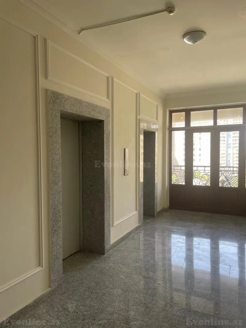 Satılır 3 otaqlı Mənzil Yeni tikili 202 m² Xətai r. - şəkil 2