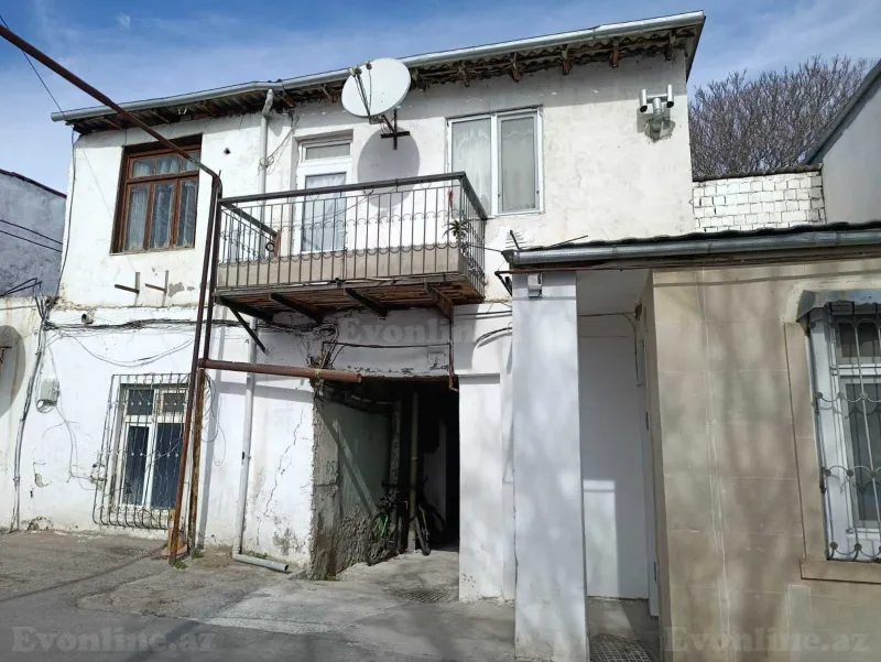 Kirayə verilir 1 otaqlı Mənzil Köhnə tikili 27 m² Səbail r. - şəkil 2