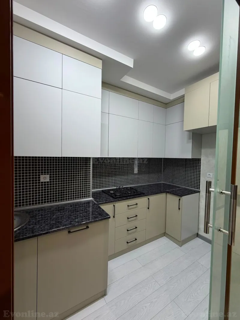 Satılır 2 otaqlı Mənzil Yeni tikili 68 m² Həzi Aslanov m. - şəkil 3