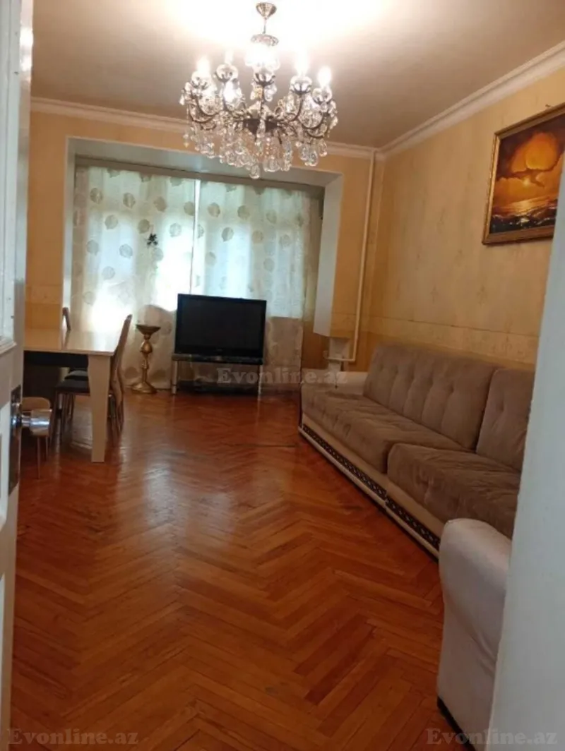 Satılır 3 otaqlı Mənzil Köhnə tikili 90 m² Gənclik m. - şəkil 2