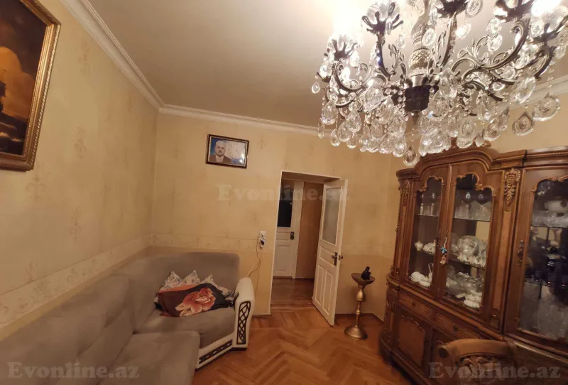 Satılır 3 otaqlı Mənzil Köhnə tikili 90 m² Gənclik m. - şəkil 4
