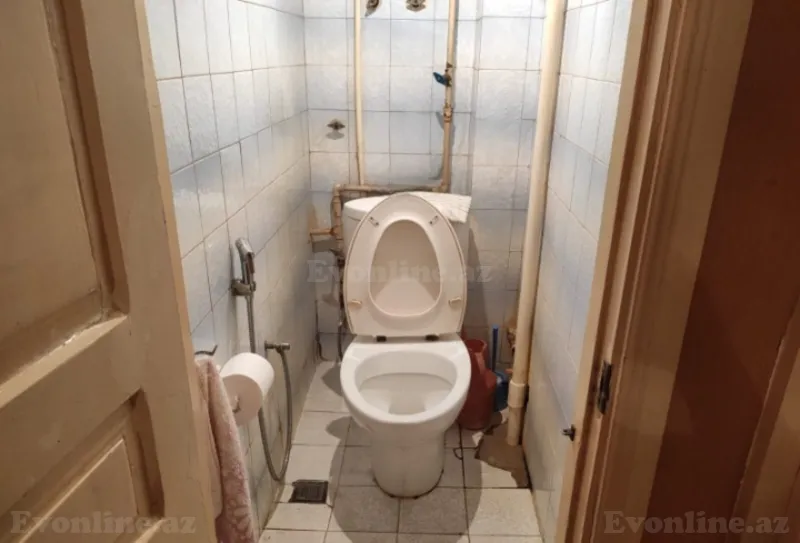 Satılır 3 otaqlı Mənzil Köhnə tikili 90 m² Gənclik m. - şəkil 13