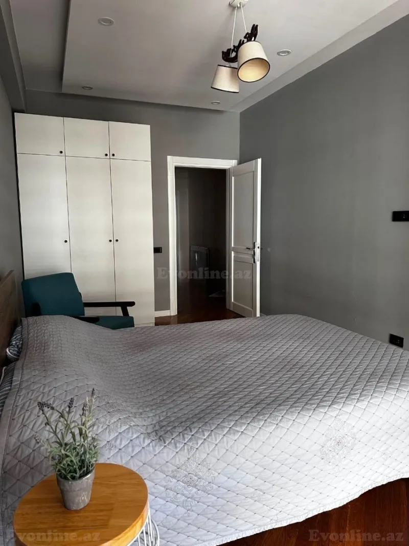 Kirayə verilir 3 otaqlı Mənzil Yeni tikili 141 m² Xətai r. - şəkil 12