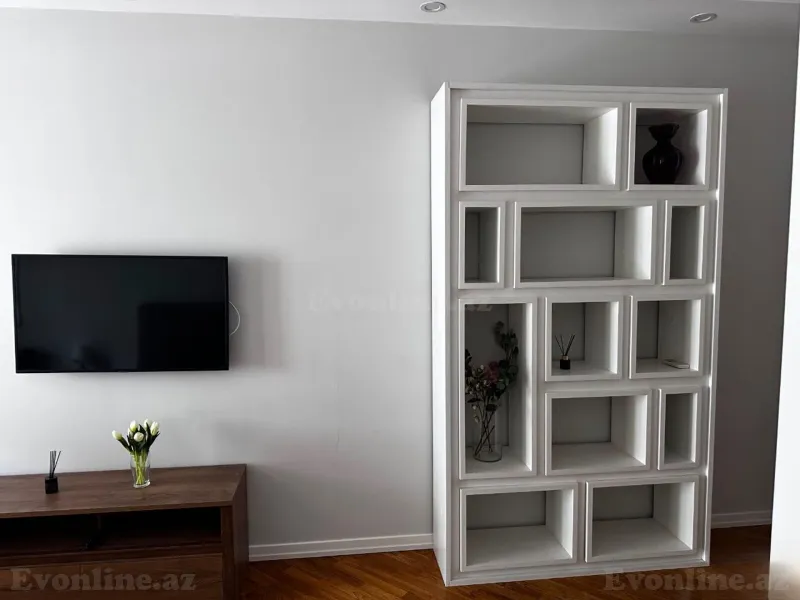 Kirayə verilir 3 otaqlı Mənzil Yeni tikili 141 m² Xətai r. - şəkil 19