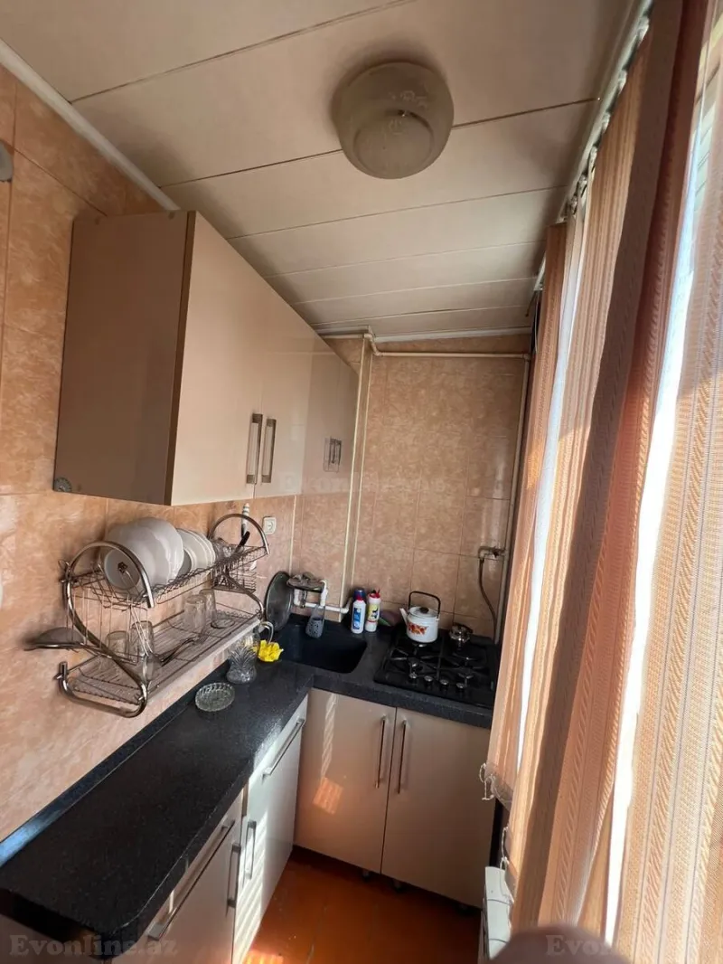 Satılır 3 otaqlı Mənzil Köhnə tikili 60 m² Sumqayıt - şəkil 4